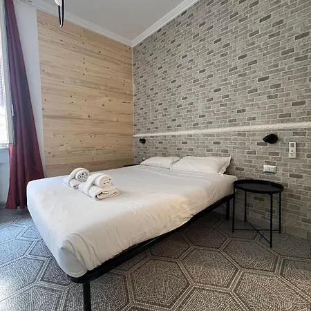 Parlamento Historic Center Bathroom En-suite בית הארחה *